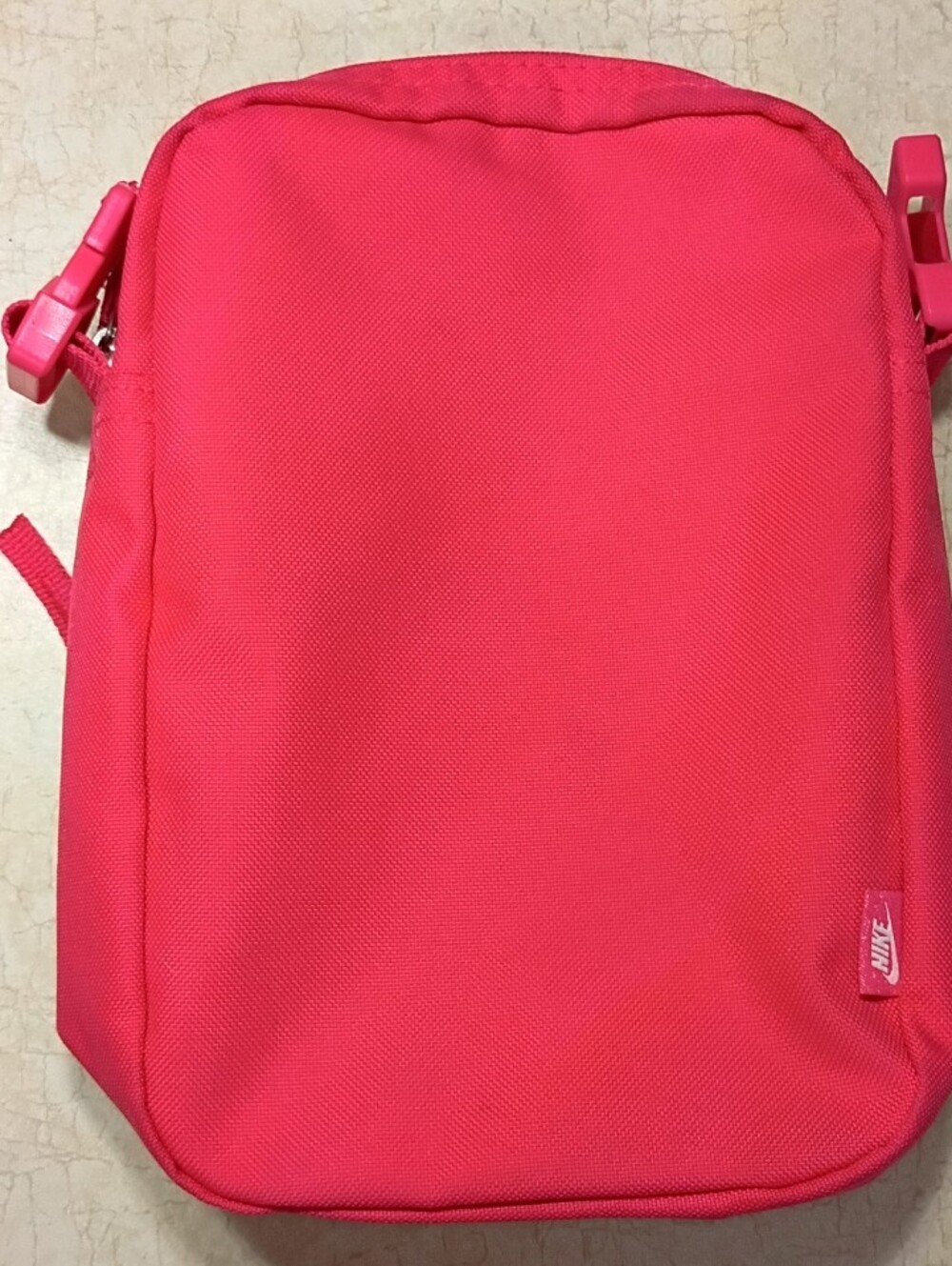 Nike Small Crossbody Bag in Hot Pink - Picture 6 of 15